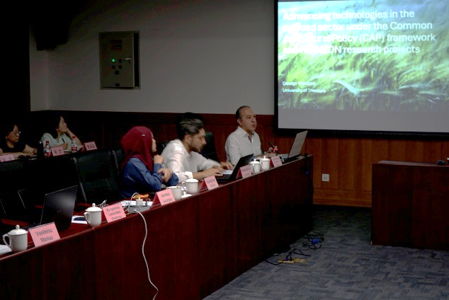 Prof. George Vlontzos presenting on agrifood technologies under the CAP framework at the CAAS conference